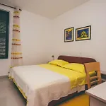 Ante Apartman