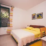 Ante * Podaca